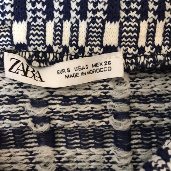 Size Small, knit fringe skirt from Zara. - Picture 4 of 5